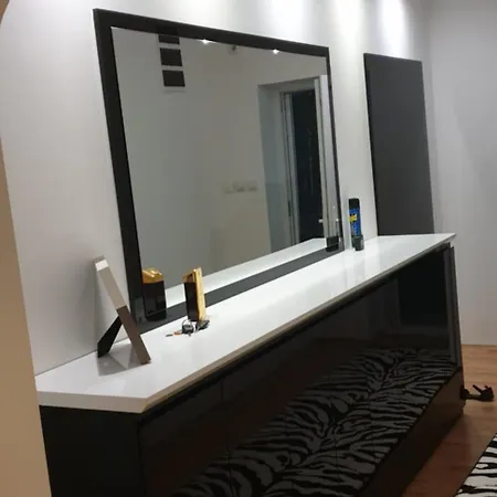 Premium Aleksandar Skopje